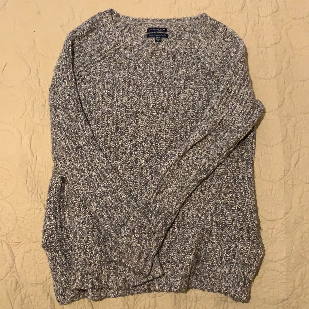 American eagle sweater